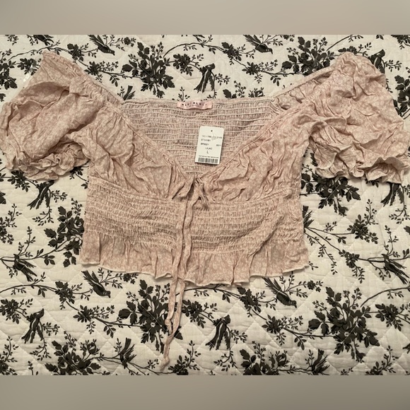 Blue Blush Tops - BlueBlush Smocked Crop Pink Floral Puffy Sleeve Blouse Large